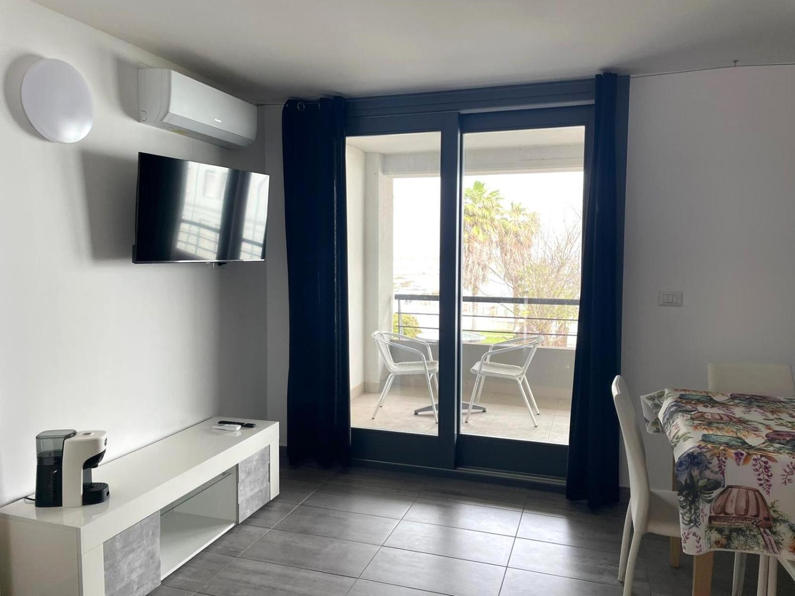 Casa Vacanza Acquamarina Porto Torres Exterior photo