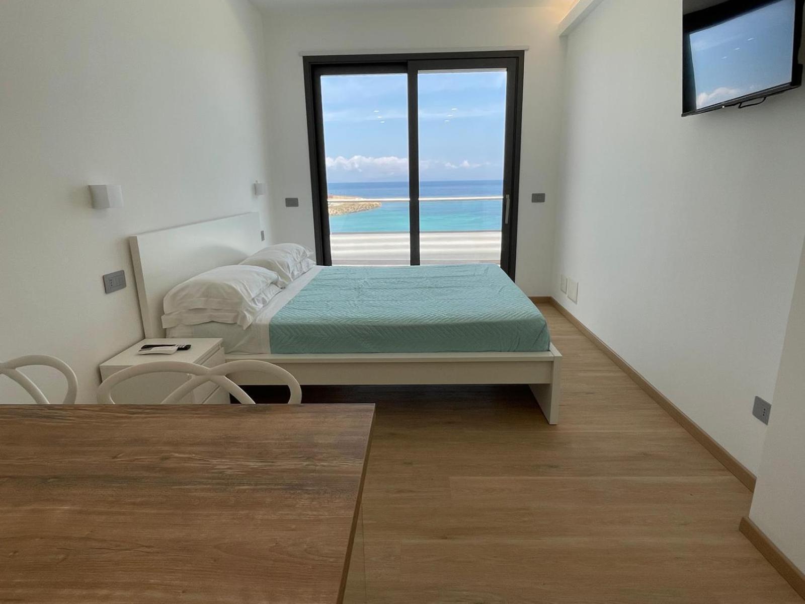 Casa Vacanza Acquamarina Porto Torres Exterior photo